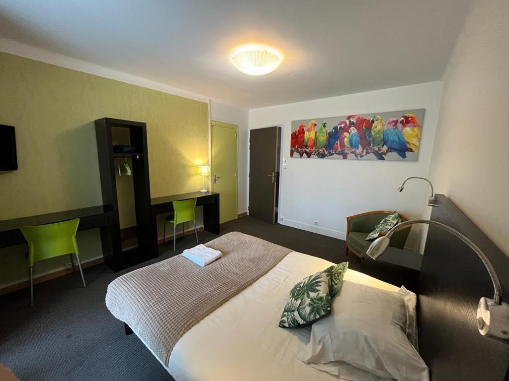 Hotel Le Smile Saint-Vincent-Sterlanges 外观 照片